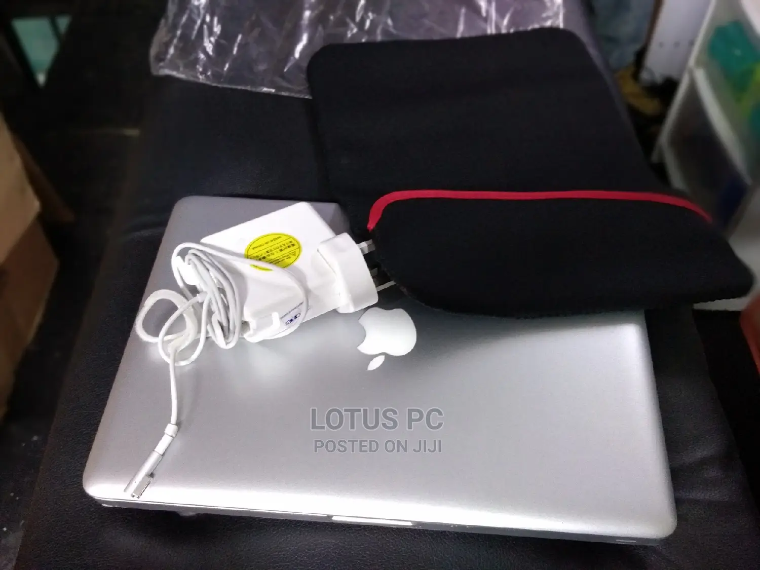 Laptop Apple MacBook Pro 4GB Intel Core I5 HDD 500GB