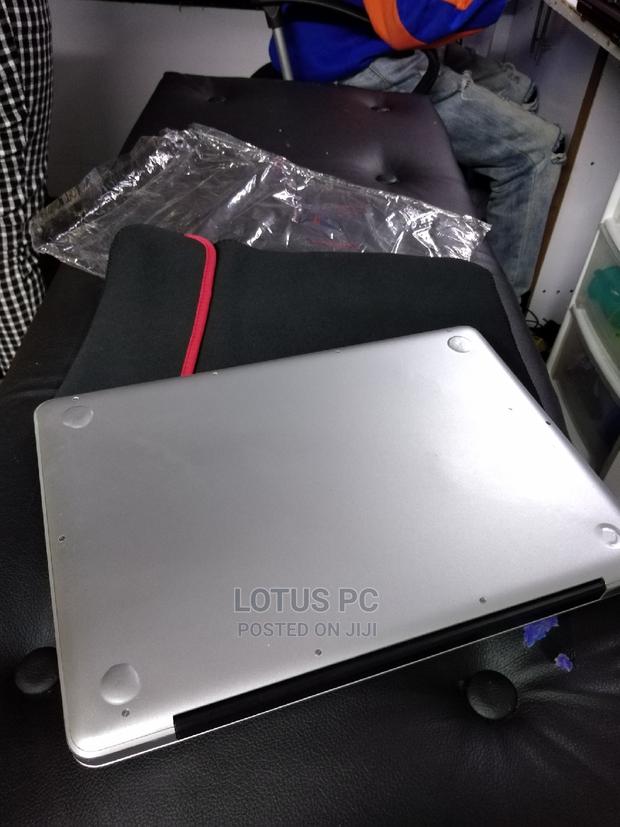 Laptop Apple MacBook Pro 4GB Intel Core I5 HDD 500GB - thumbnail 3