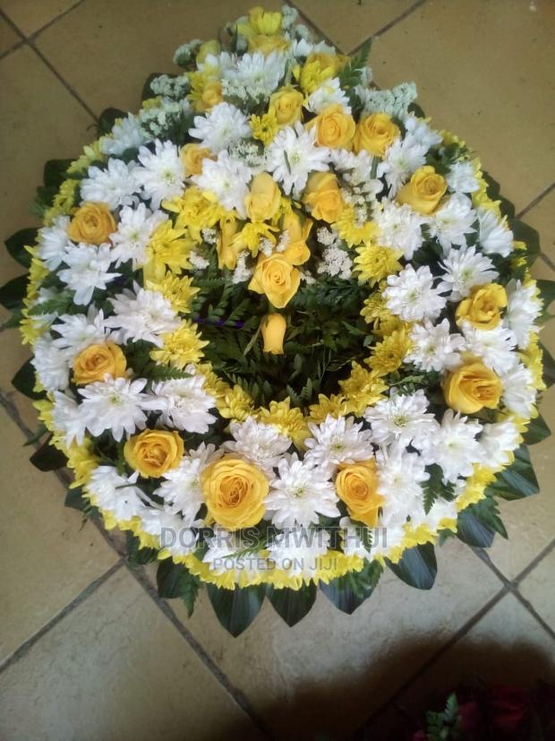 Funeral Flowers - thumbnail 8