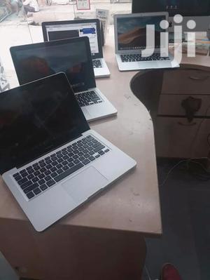 Laptop Apple MacBook Pro 4GB Intel Core i5 HDD 500GB