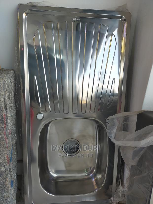 Sinks- Heavy Metallic Gauge. - main view