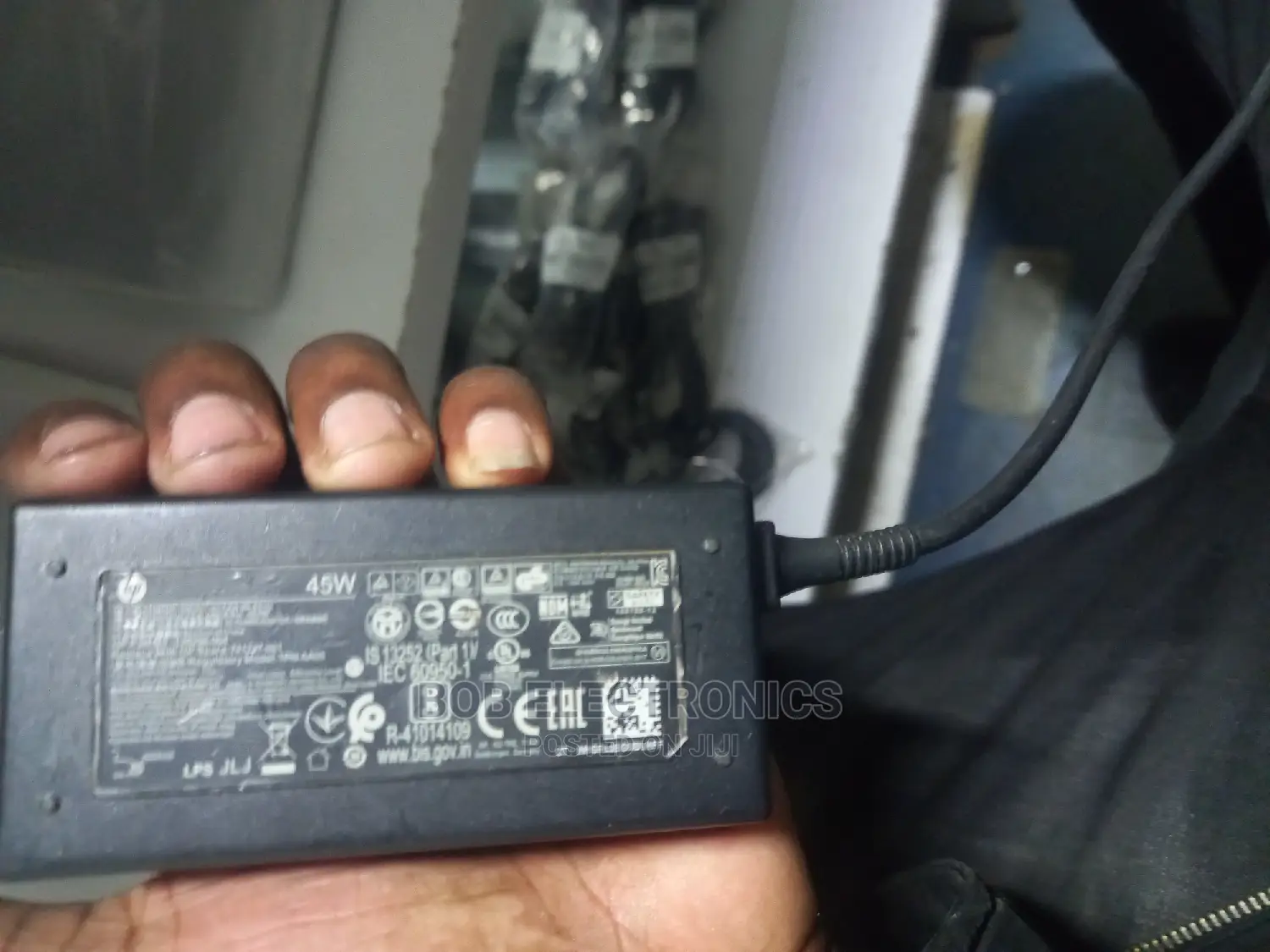 Laptops Chargers Wholesale Prices