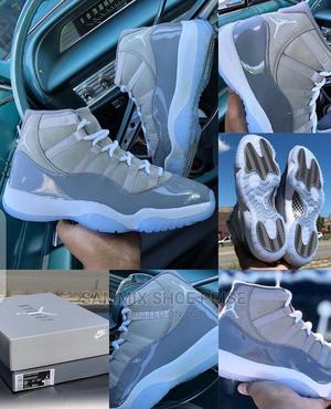 Jordan 11 Grey - main view