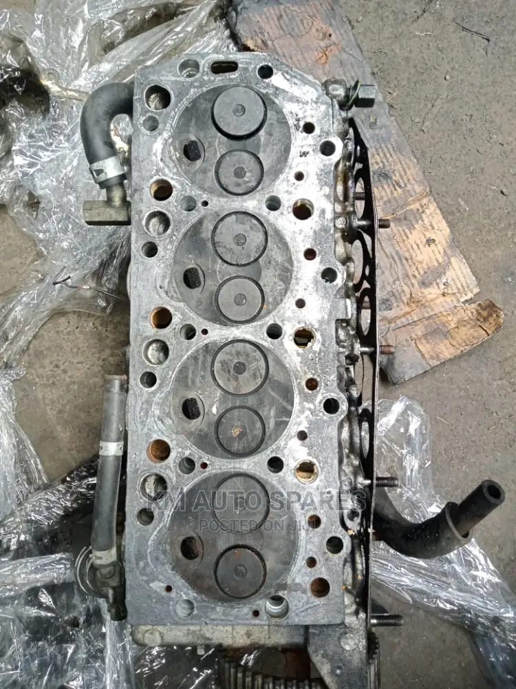 Mitsubishi 4D56 Cylinder Head for Pajero, L200, Delica.