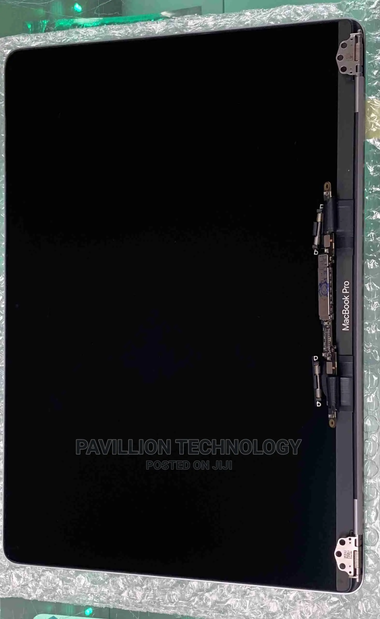 Macbook PRO A1989 Screen