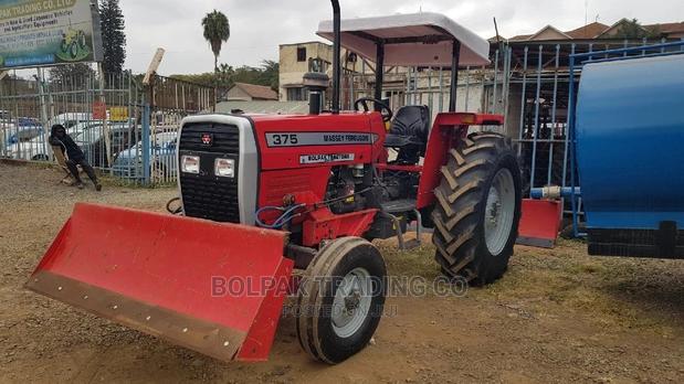 Massey Ferguson Brandd New - thumbnail 2