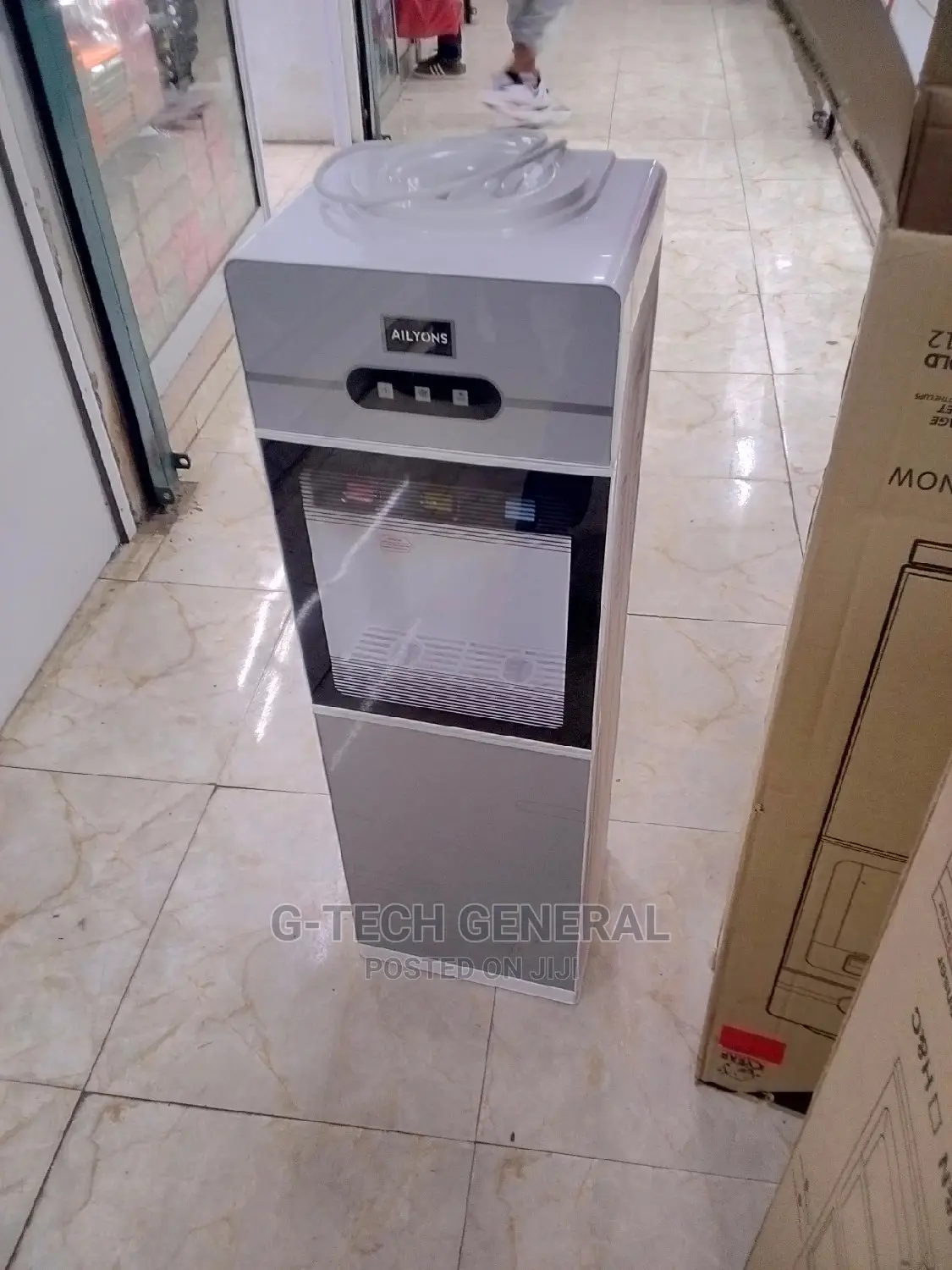 Ailyons Hot,Cold and Normal Water Dispenser