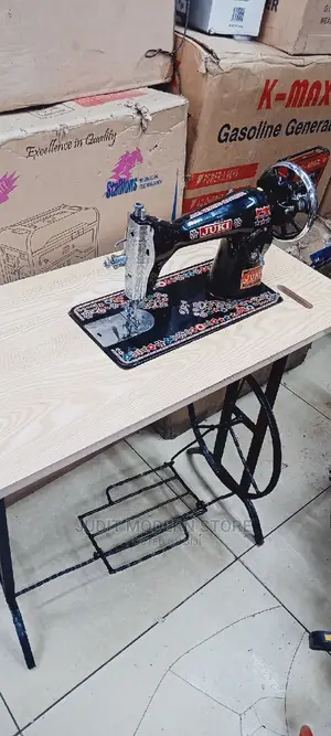 Sewing Machine With Local Table