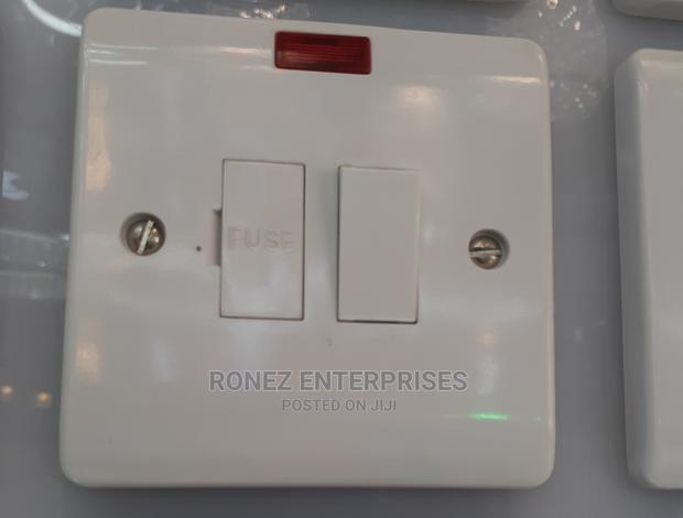 Spar Switch