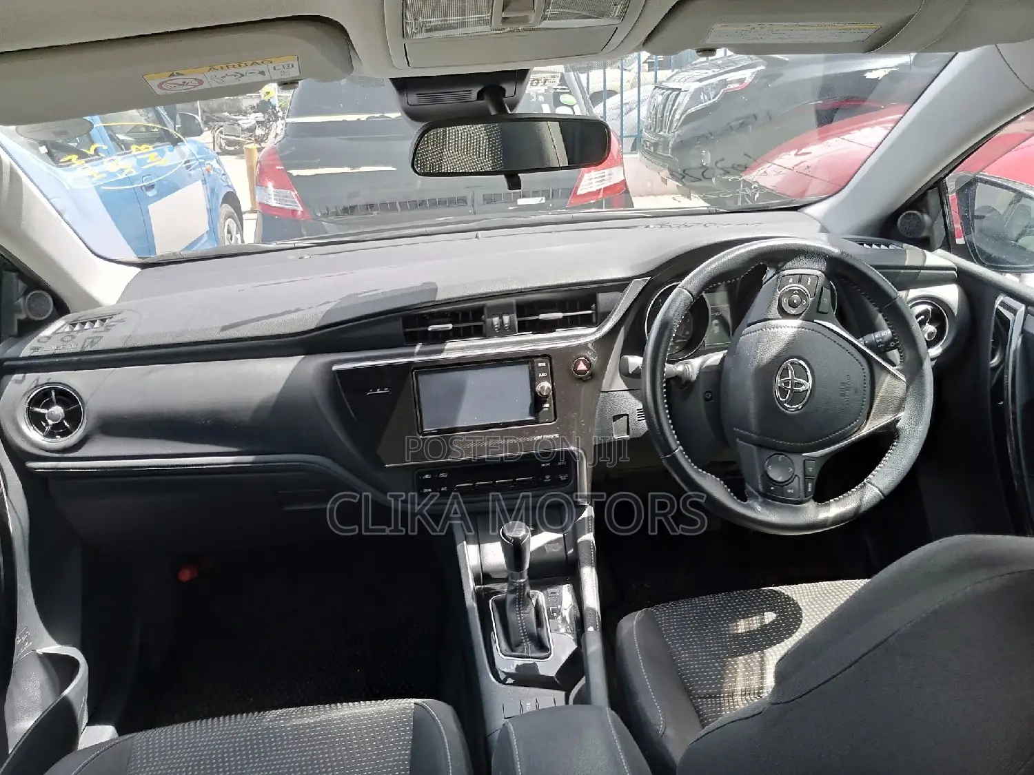 Toyota Auris 2016 Matt Black
