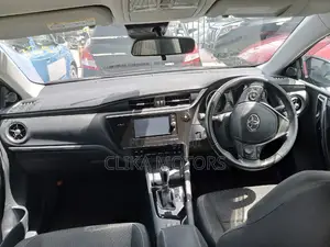 Toyota Auris 2016 Matt Black