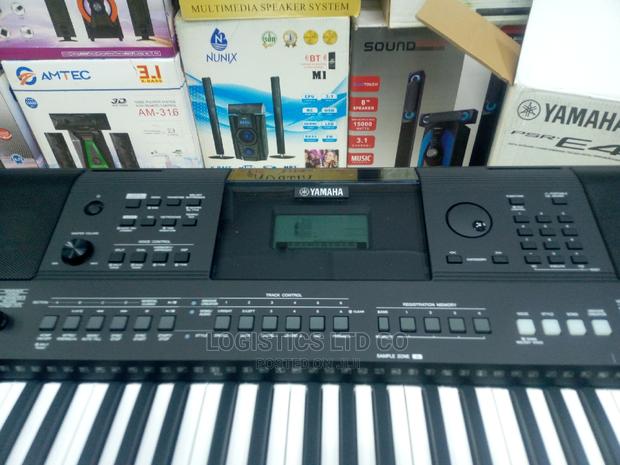 Yamaha PSR-E463 Keyboard - thumbnail 4