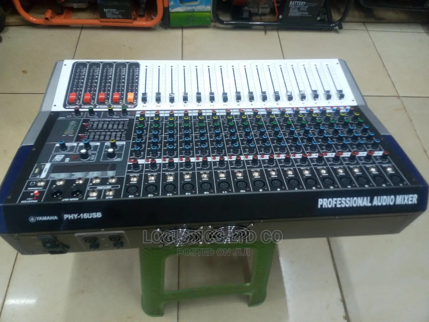 Yamaha 16 Channel Bluetooth Powered Audio Mixer 2500 Watts
