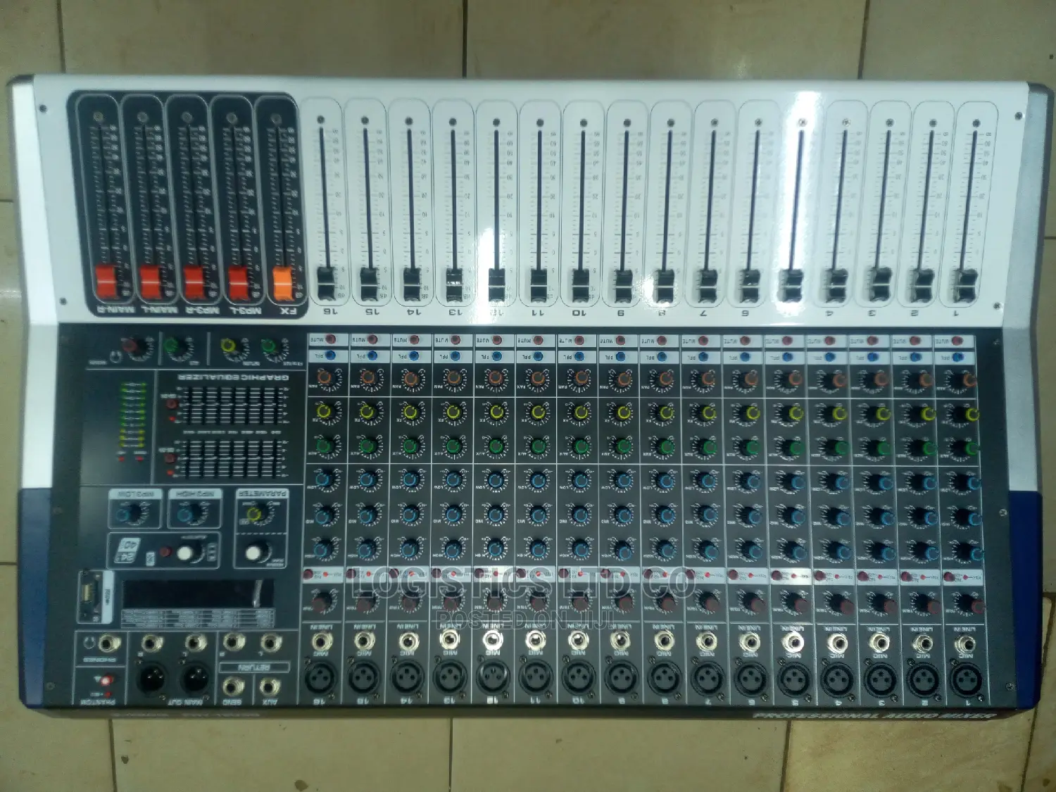 Yamaha 16 Channel Bluetooth Powered Audio Mixer 2500 Watts