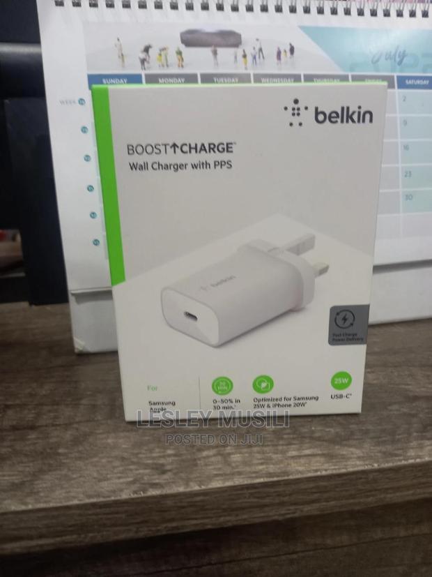 Belkin Charging Adapter - thumbnail 3