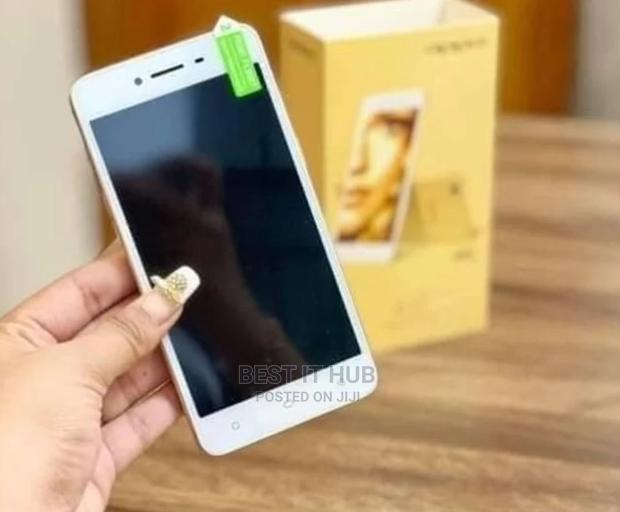 Oppo A37 16 GB Gold - main view