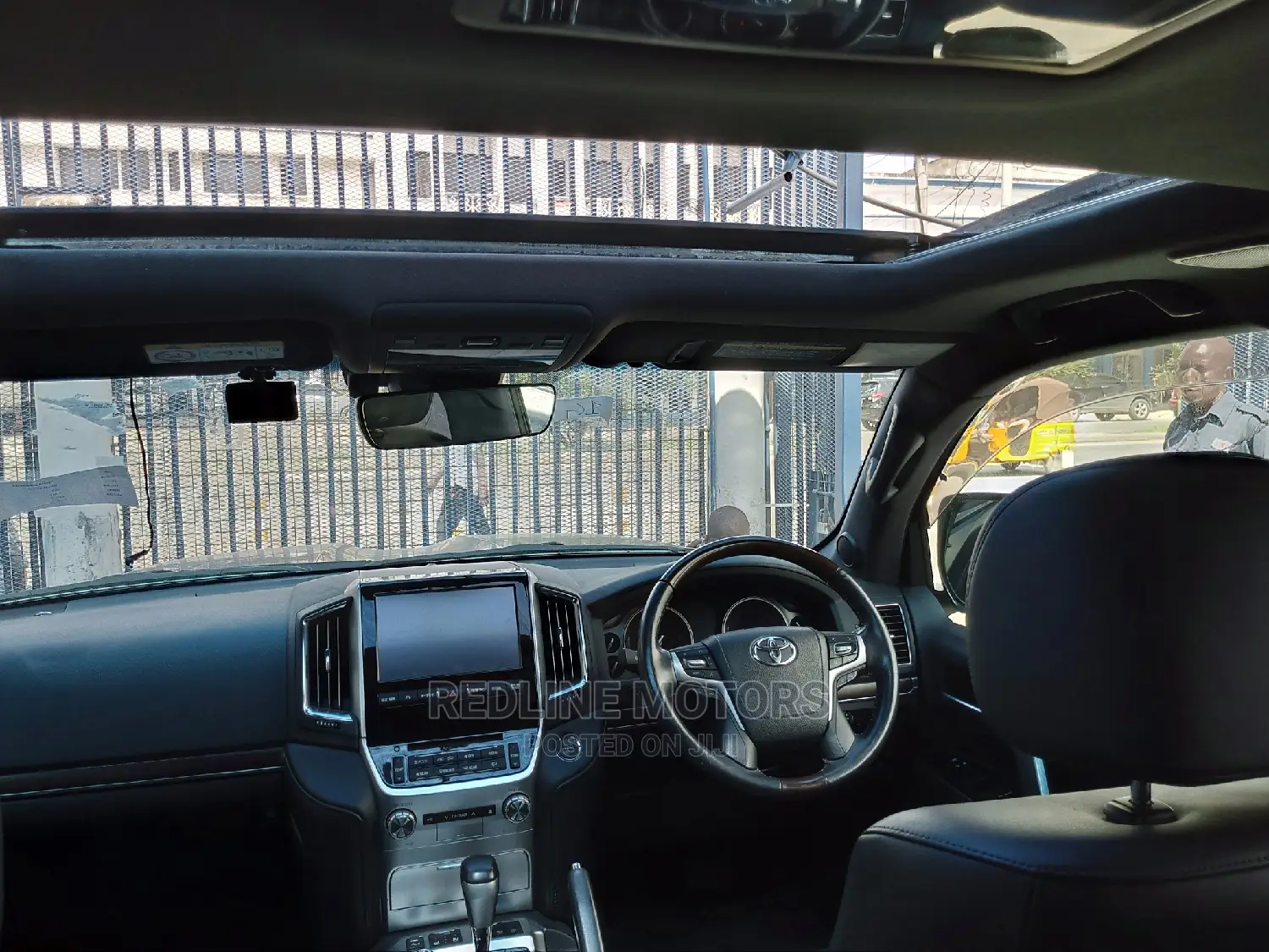 Toyota Land Cruiser 4.5 V8 VXR 2017 Pearl