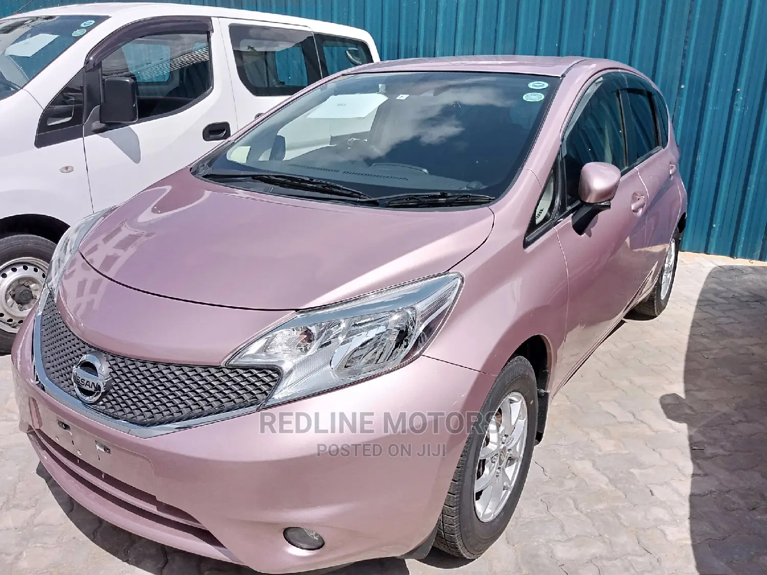 Nissan Note 2016 Purple