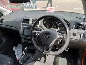 Volkswagen Passat 2016 Orange