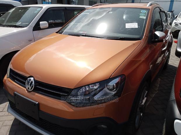 Volkswagen Passat 2016 Orange - thumbnail 2