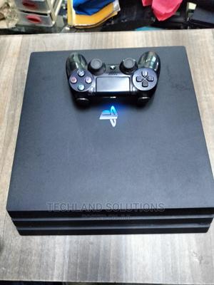 Home Used Ps4 Pro! - thumbnail 2