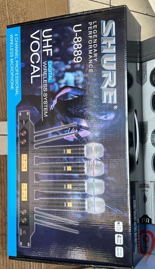 Shure 4 Wireless Microphone Set - main view