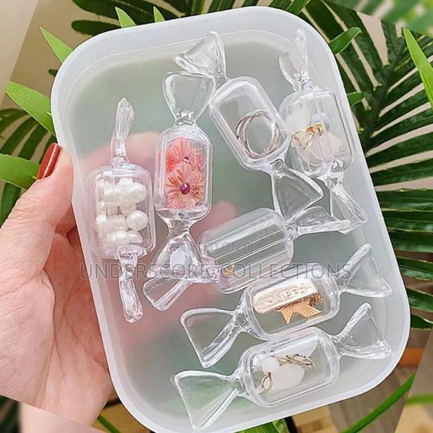 5 Pieces Candy Shape Transparent Make Up Storage Box - thumbnail 2