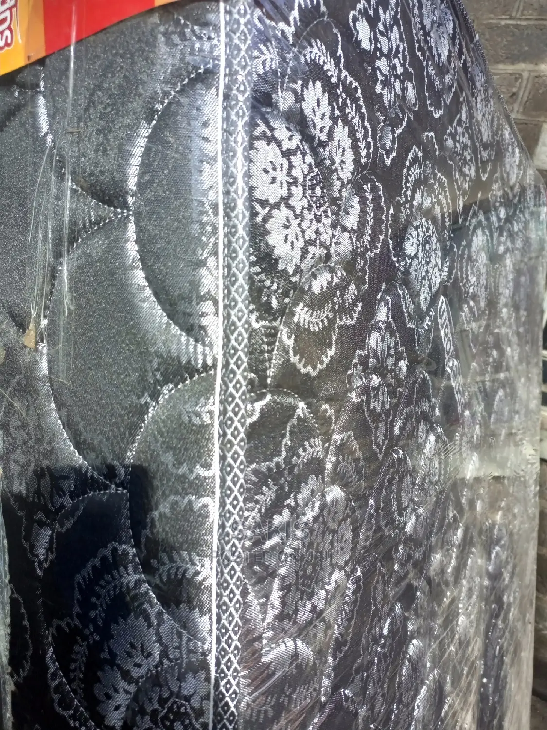 Weeuh! At 9960/- Get This 8inch 5 by 6 HD Quilted Mattress