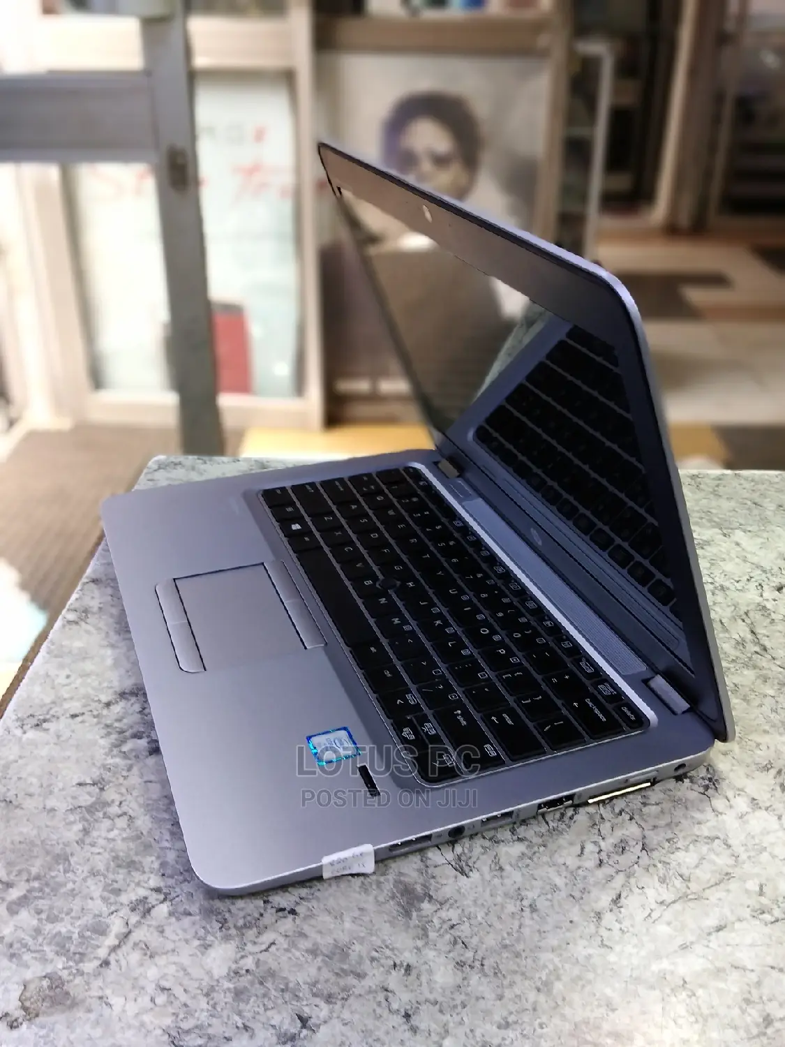 Laptop HP EliteBook 820 G3 8GB Intel Core I5 HDD 500GB