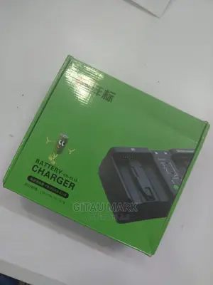Dual Battery Charger for Nikon EN-EL18 Series Batteries