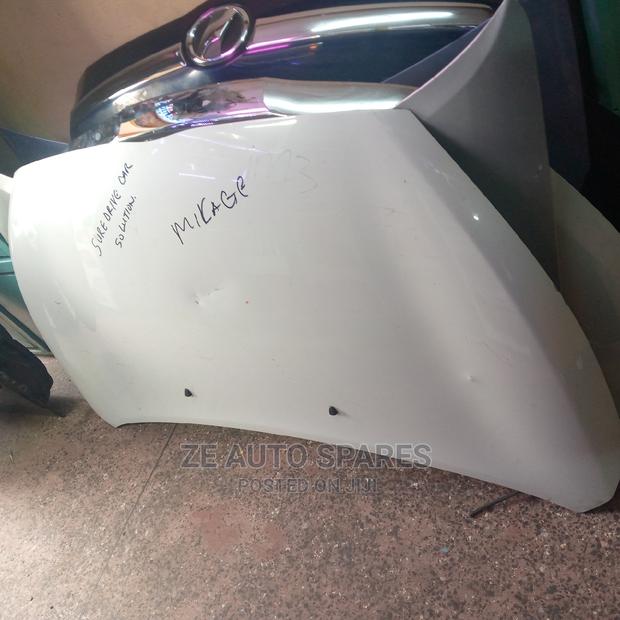Mitsubishi Mirage Bonnet 2010 - thumbnail 2