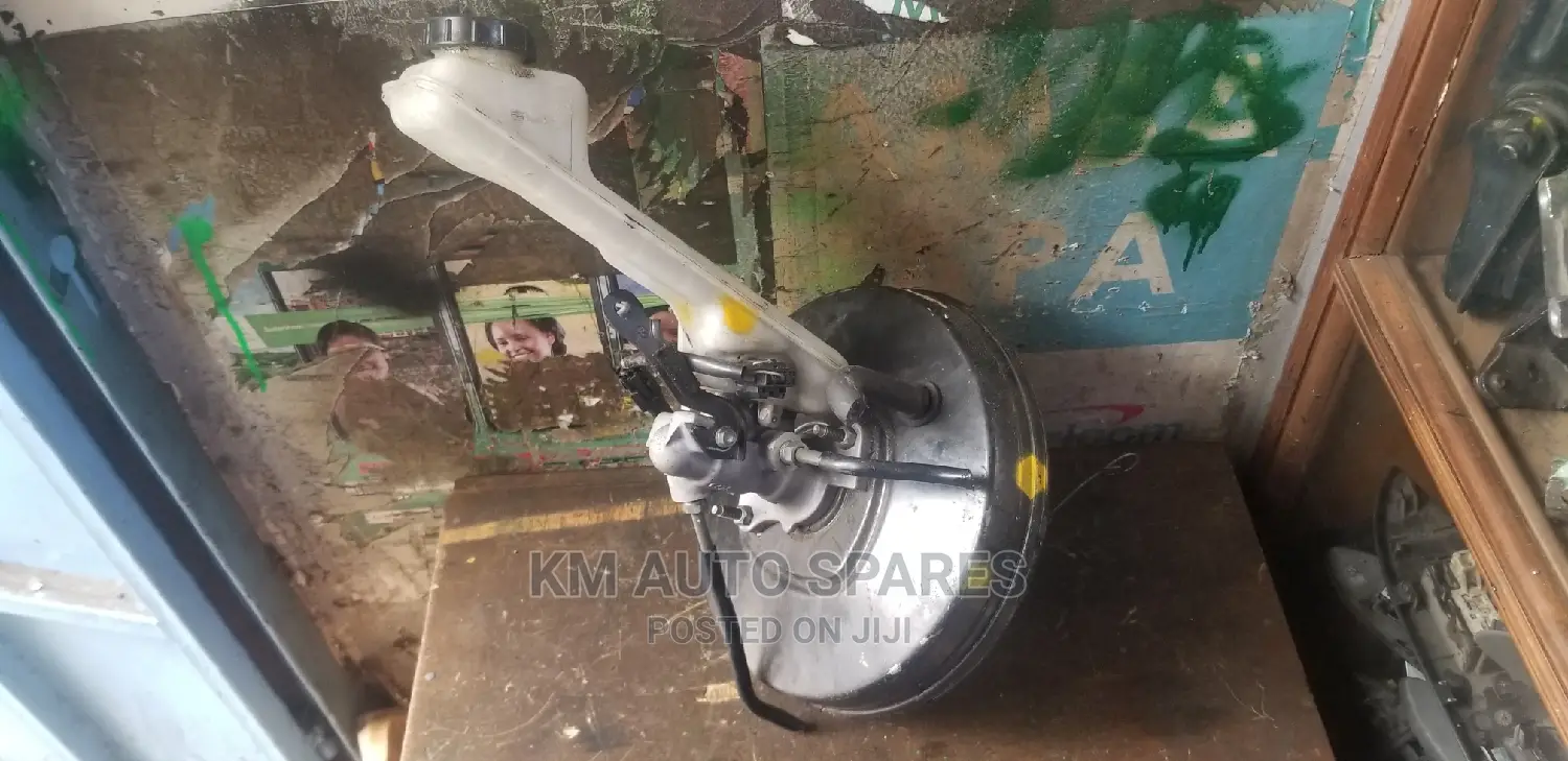 Mazda Cx9 Brake Booster/Master Cylinder.