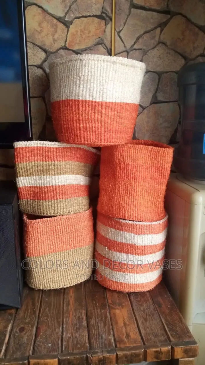 Baskets Kiondos Vases