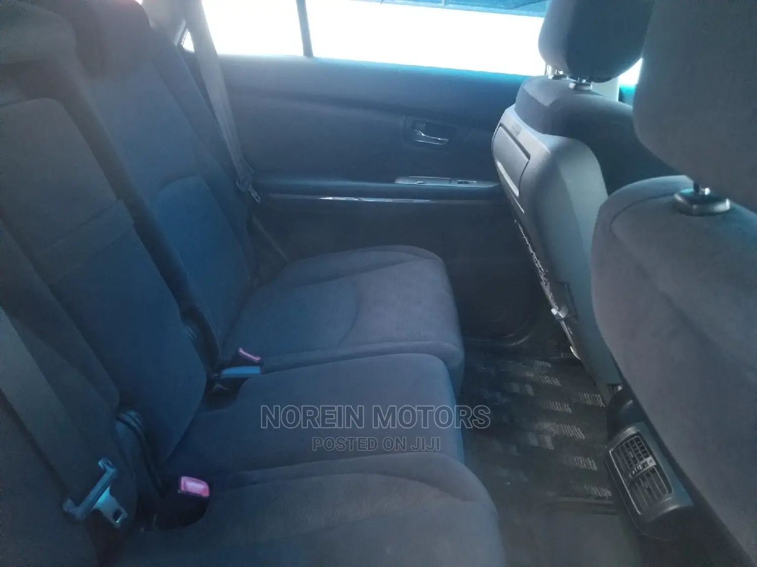 Toyota Harrier 3.3 Hybrid 4WD 2011 White