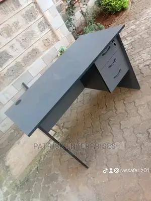 1.2 Mtrs Executive Office Desks
