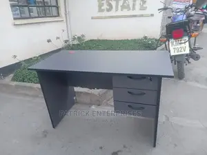 1.2 Mtrs Executive Office Desks