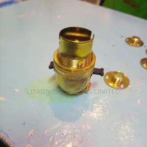 Brass Lampholders With Nipples