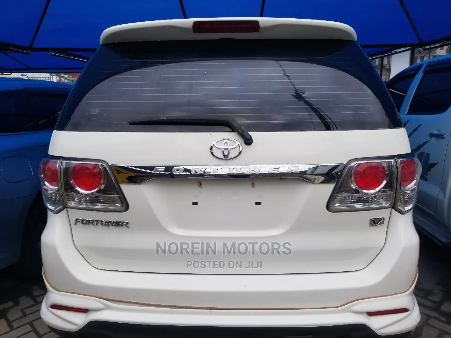 Toyota Fortuner 2.7 AWD 2014 White