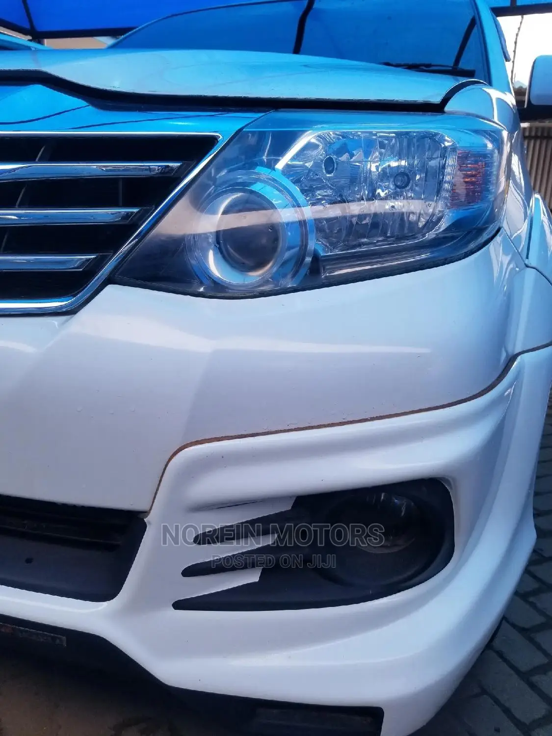 Toyota Fortuner 2.7 AWD 2014 White
