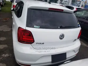 Volkswagen Polo 2014 White
