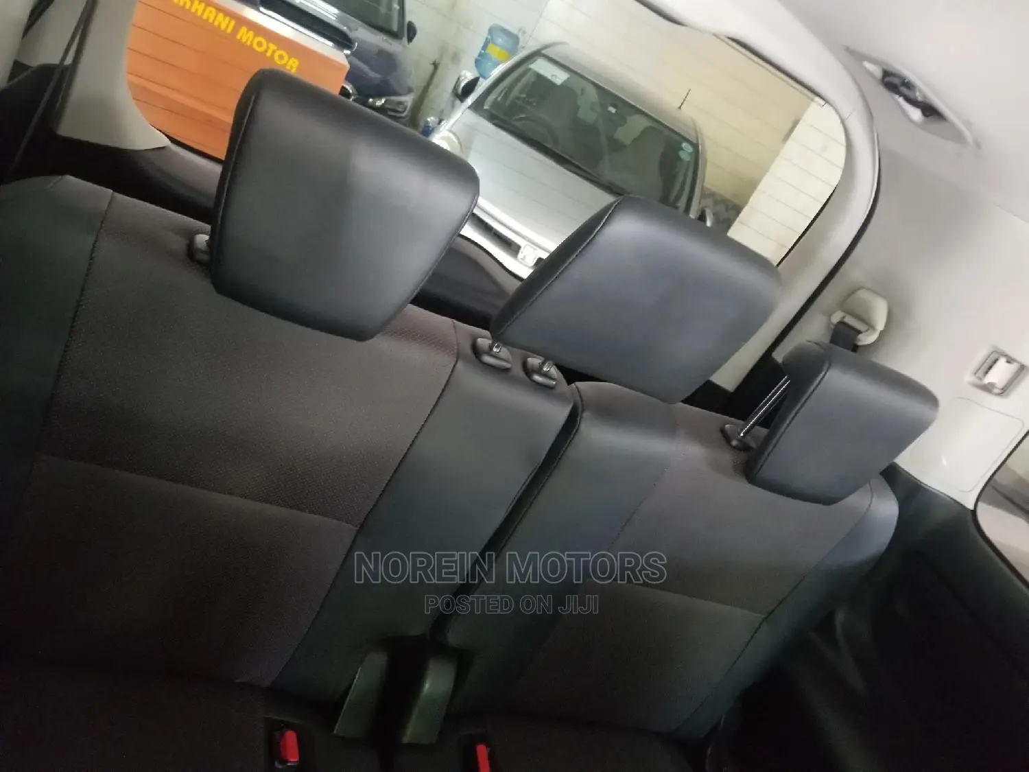 Toyota TOYOTA ESQUIRE 2015 White