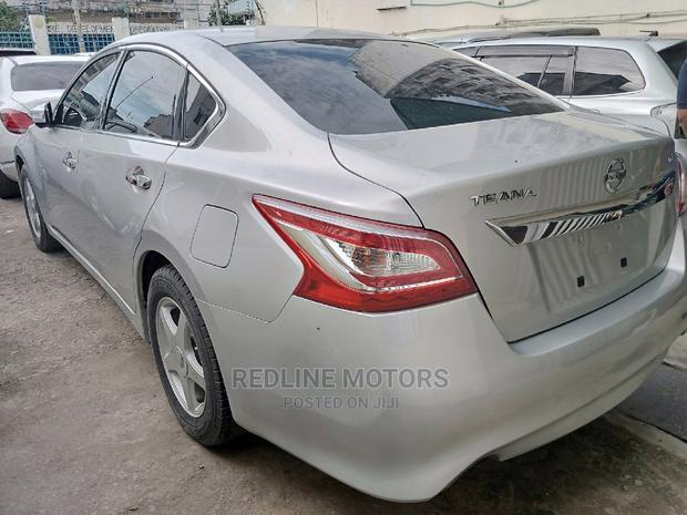 Nissan Teana 2016 Silver - thumbnail 8