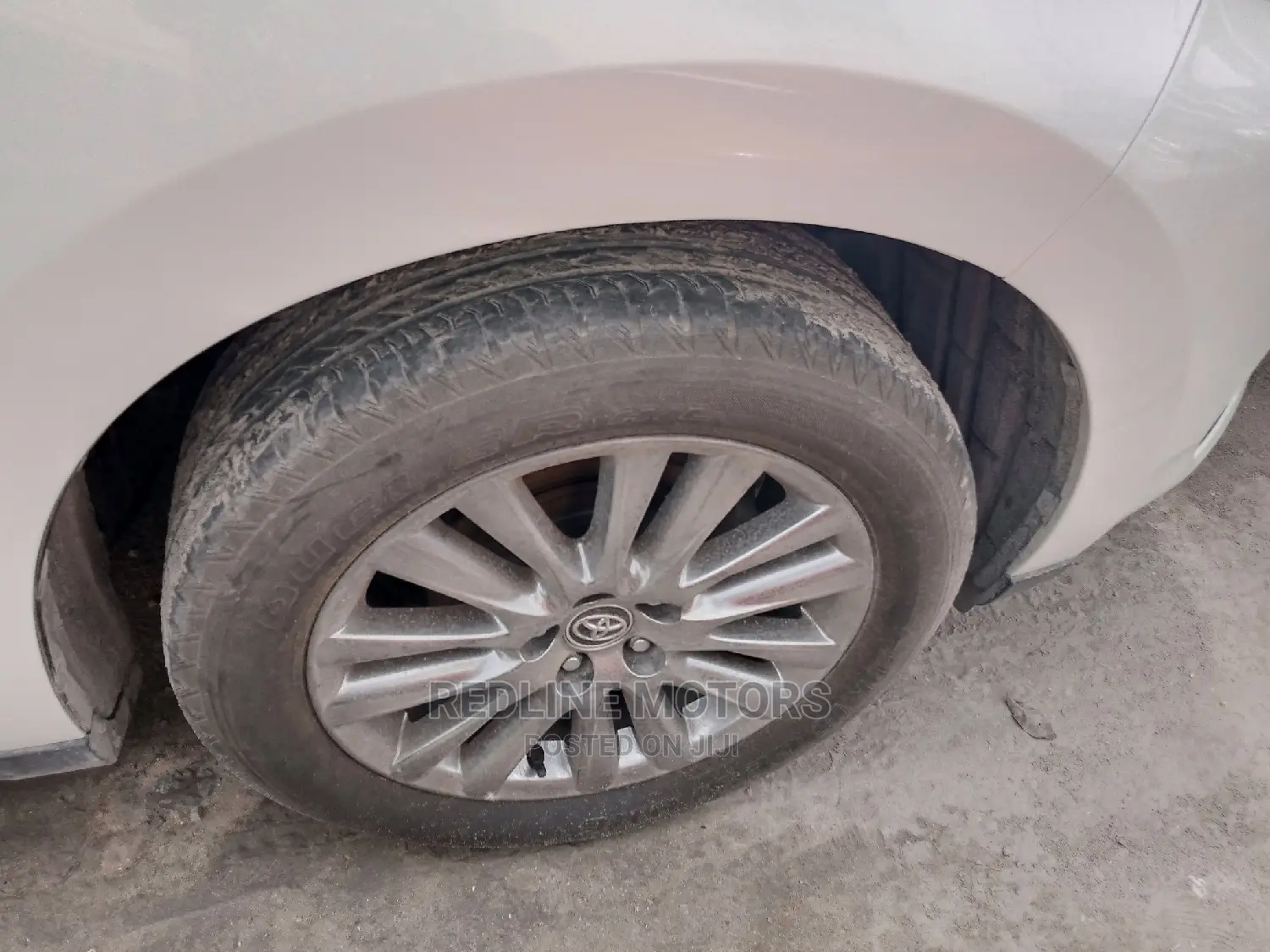 Toyota Harrier 2.0 4WD 2016 White