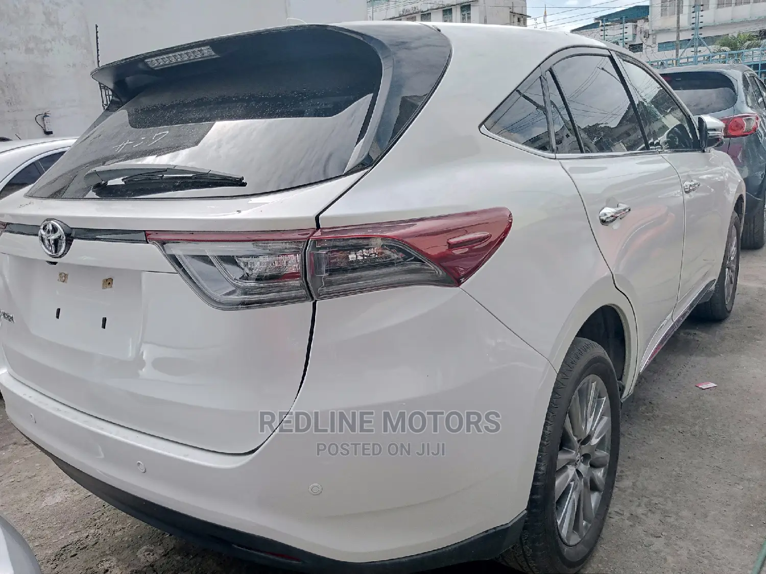 Toyota Harrier 2.0 4WD 2016 White