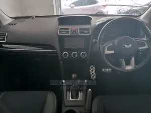 Subaru Forester 2.5i AWD 2017 Off White