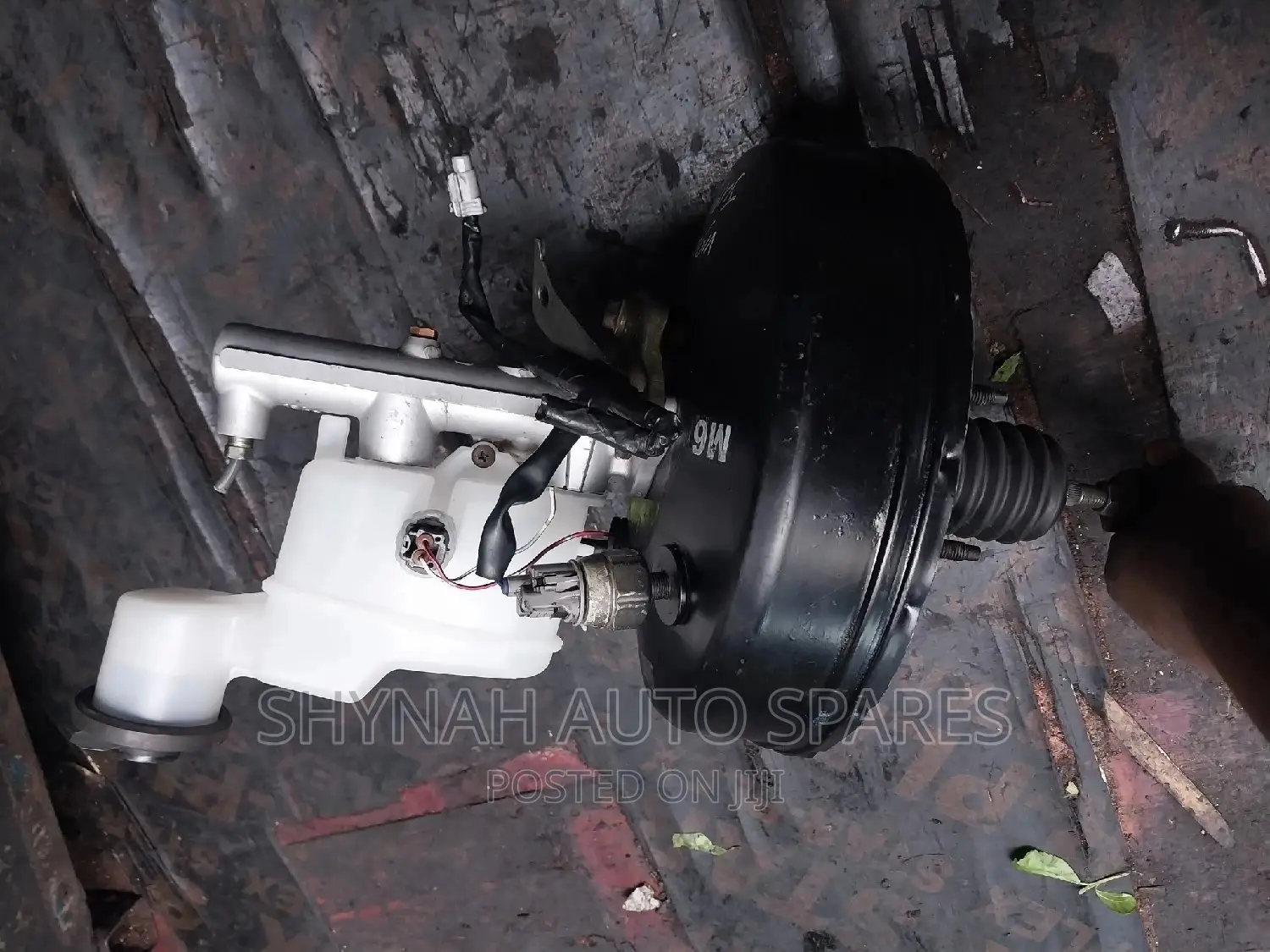 Vigo Japan Brake Master Cylinder and Booster Complete