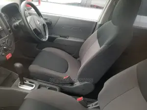 Nissan Advan 2014 Orange