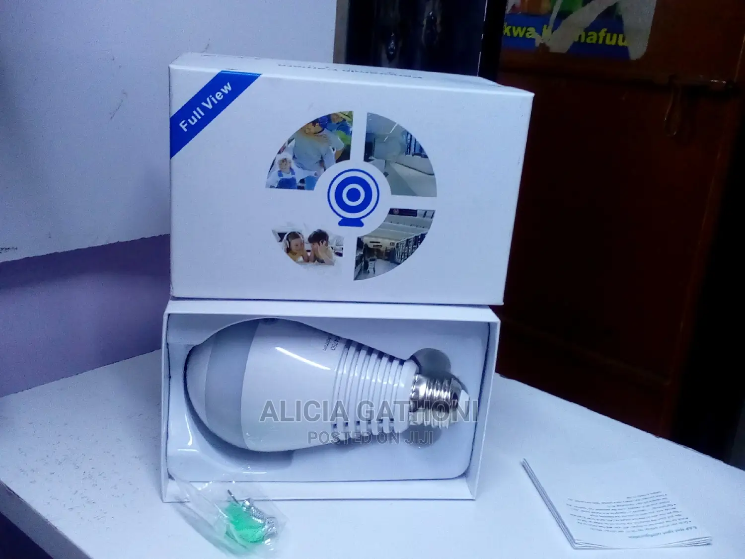 Full View Bulb Camera