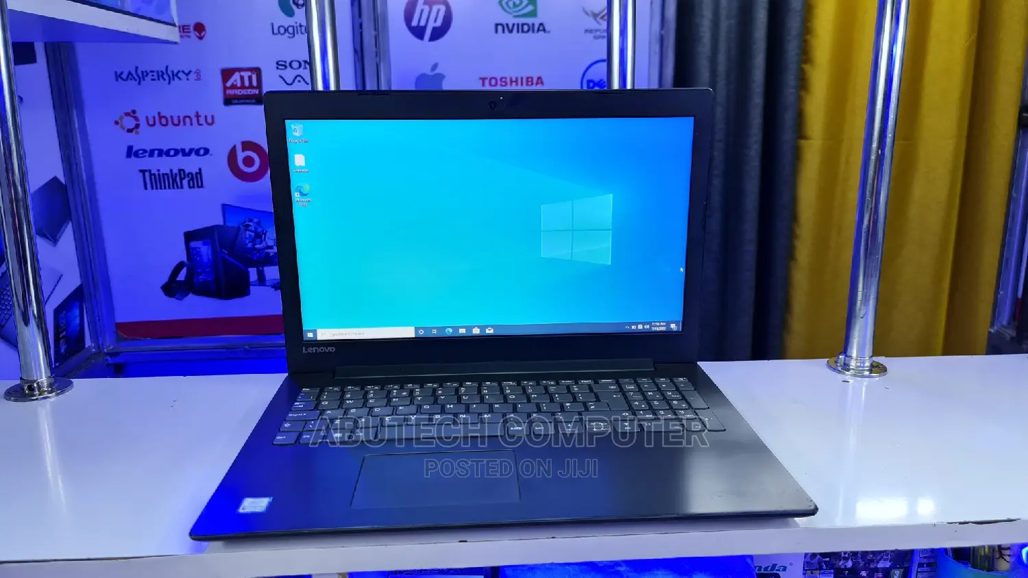 Laptop Lenovo IdeaPad 110 12GB Intel Core I5 HDD 1T