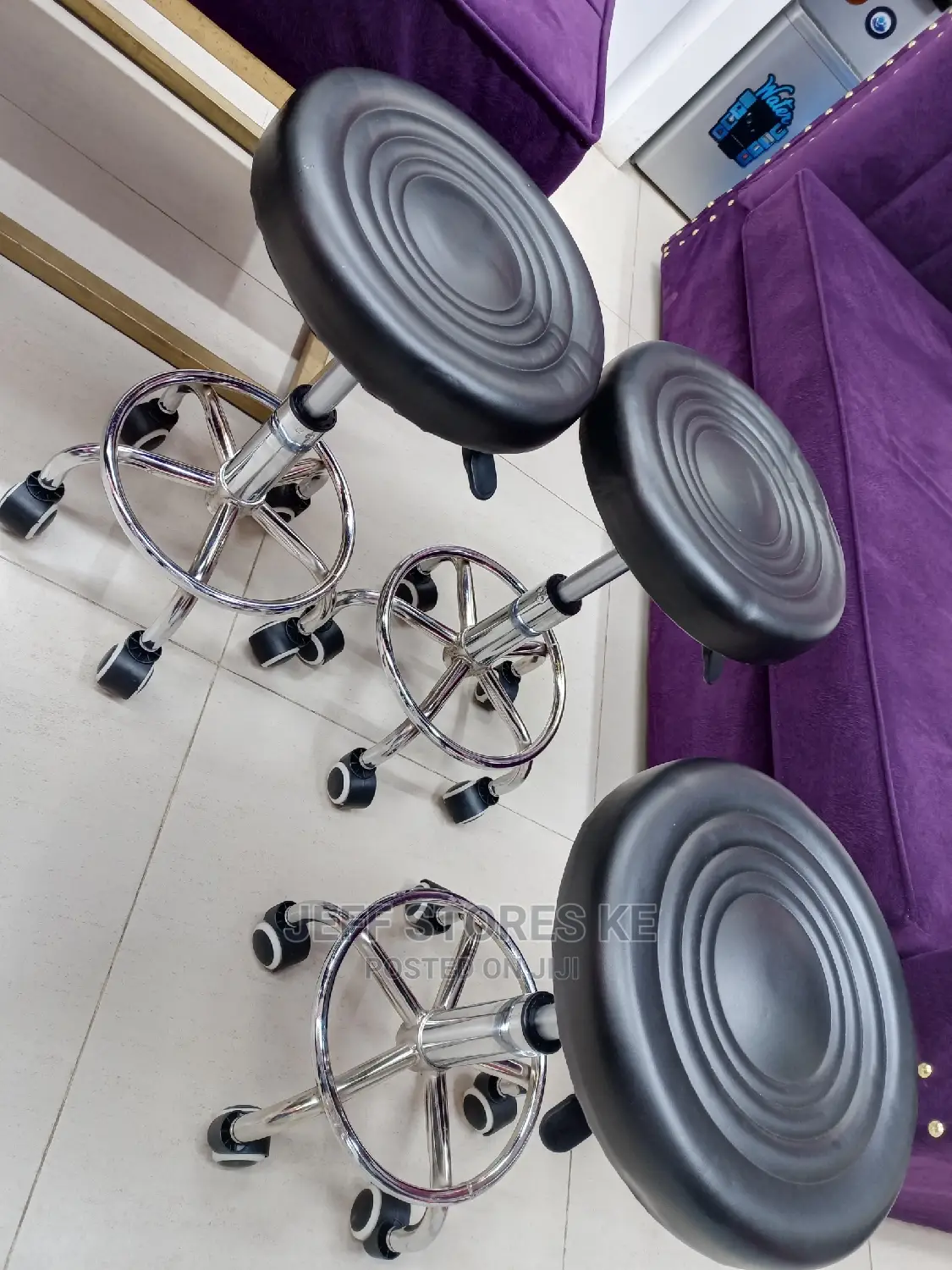 Round Black Adjustable Pedicure Stool